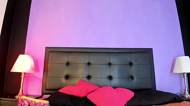 GreciaFox1 online show from 07-13-26, 03:00