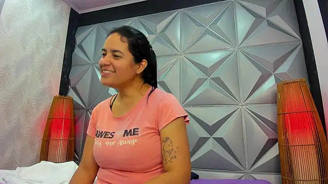 GreciaFox1 online show from 09-09-25, 11:41