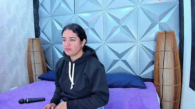 GreciaFox1 online show from 01-08-26, 12:00