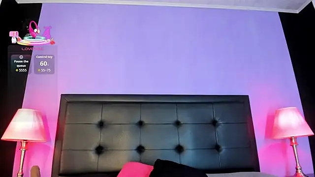 GreciaFox1 online show from 06-03-26, 02:33