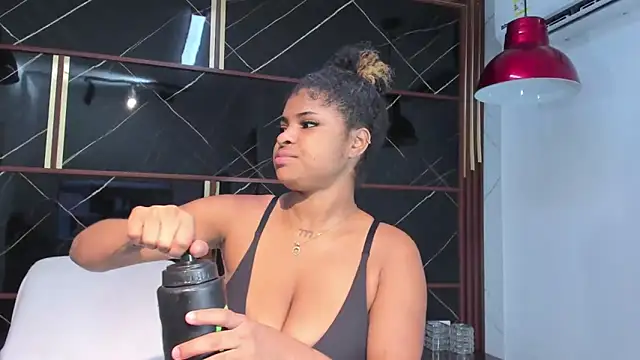 HannyThompson online show from 02-12-26, 12:49