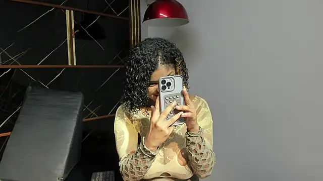 HannyThompson online show from 11-14-25, 12:42