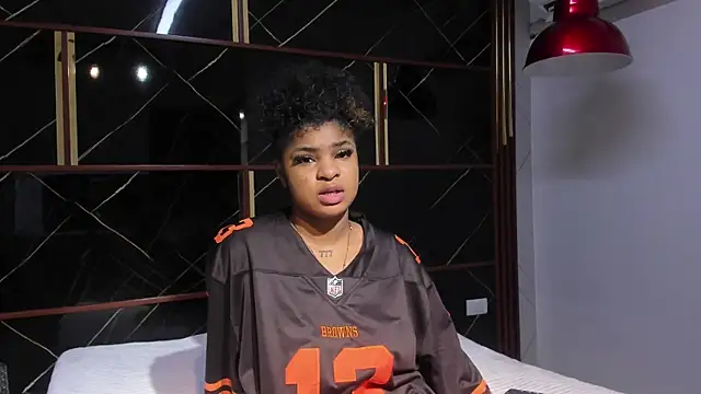 HannyThompson online show from 11-08-25, 12:09