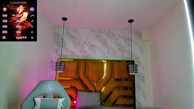 Luciifeer  online show from 10-28-25, 09:14