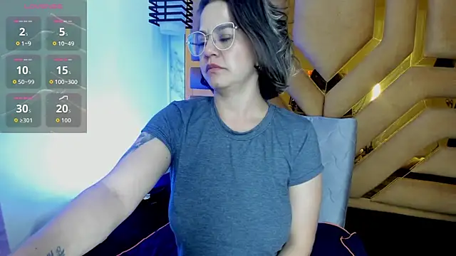 Luciifeer  online show from 12-21-25, 04:25