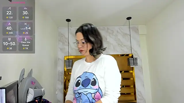 Snapshot of Luciifeer_ chatting on 02-14-26, 06:41 Luciifeer online show from 02-14-26, 06:41