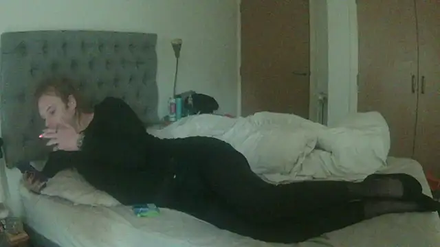 Snapshot of avamaxwell chatting on 06-18-26, 12:54 avamaxwell online show from 06-18-26, 12:54