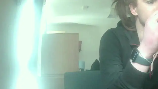 Snapshot of avamaxwell chatting on 04-29-26, 08:29 avamaxwell online show from 04-29-26, 08:29