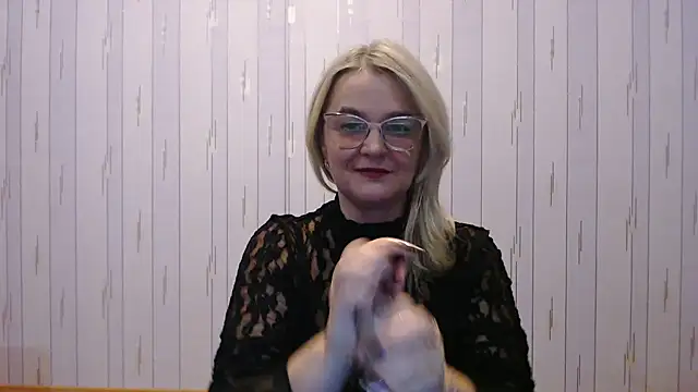 EleanoraDream online show from 12-19-25, 04:31