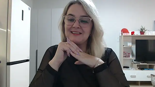 EleanoraDream online show from 04-12-26, 01:03