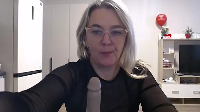 EleanoraDream online show from 03-24-26, 07:08