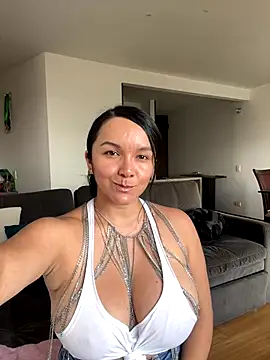 Nova Gabriela online show from 11-11-25, 03:40