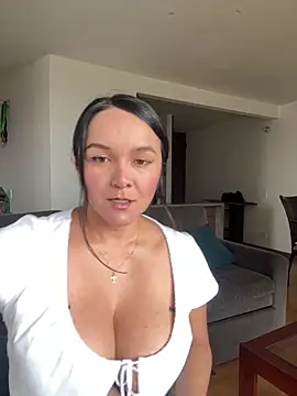 Nova Gabriela online show from 11-06-25, 03:05