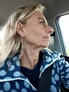 clarabell4 online show from 11-15-25, 09:35