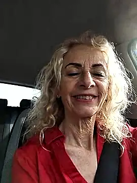 Snapshot of clarabell4 chatting on 05-08-26, 06:50 clarabell4 online show from 05-08-26, 06:50
