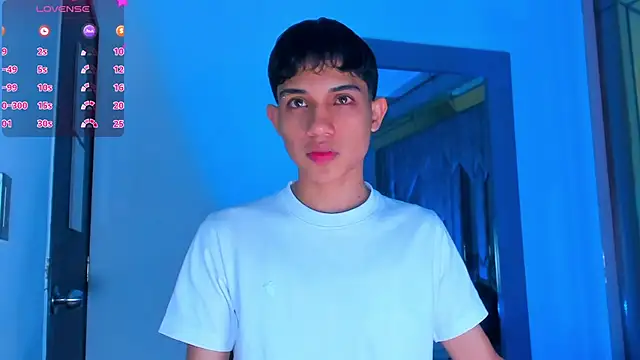 Snapshot of Sebax_Young chatting on 04-02-26, 08:26 Sebax Young online show from 04-02-26, 08:26