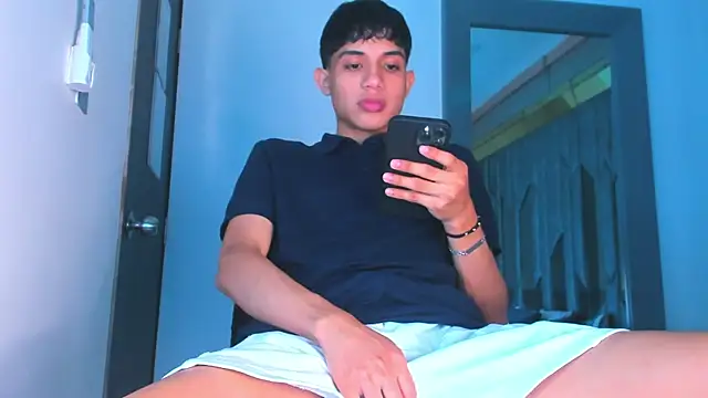 Sebax Young online show from 12-21-25, 09:37