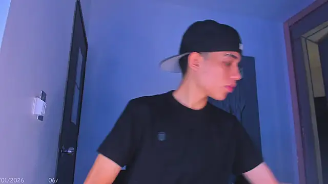 Sebax Young online show from 01-06-26, 08:46