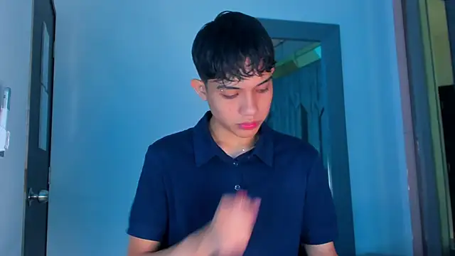 Sebax Young online show from 11-28-25, 08:42