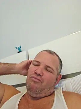 cubanitofeliz40 online show from 02-11-26, 02:06