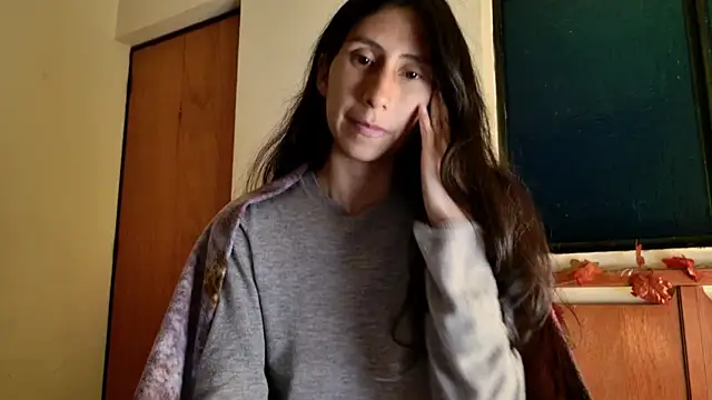  MoonLipson  online show from 10-09-25, 03:40