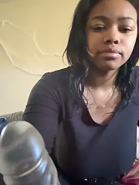 nuttybutter999999 online show from 10-28-25, 05:01