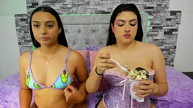 nicolexxaleja online show from 11-05-25, 08:56