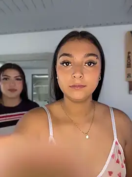 nicolexxaleja online show from 04-14-26, 06:35