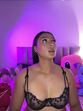 Snapshot of nicolexxaleja chatting on 05-06-26, 05:39 nicolexxaleja online show from 05-06-26, 05:39