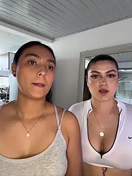 nicolexxaleja online show from 02-25-26, 09:25