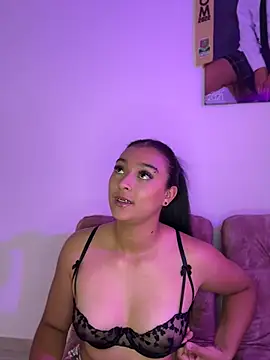 Snapshot of nicolexxaleja chatting on 05-12-26, 05:41 nicolexxaleja online show from 05-12-26, 05:41