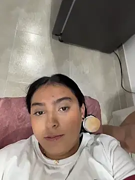 nicolexxaleja online show from 02-11-26, 02:55