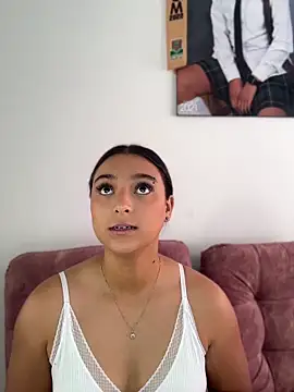 Snapshot of nicolexxaleja chatting on 04-30-26, 01:51 nicolexxaleja online show from 04-30-26, 01:51