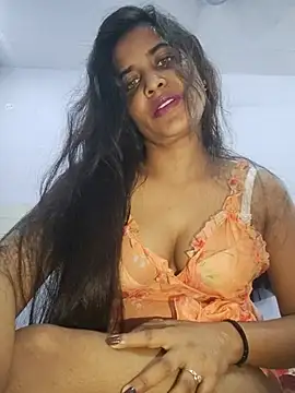 Snapshot of cute_radhikaa chatting on 07-13-26, 05:07 cute radhikaa online show from 07-13-26, 05:07