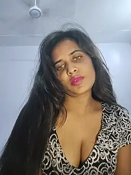 Snapshot of cute_radhikaa chatting on 06-14-26, 07:53 cute radhikaa online show from 06-14-26, 07:53