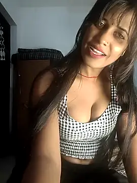 cute radhikaa online show from 10-17-25, 05:37