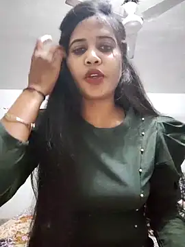 cute radhikaa online show from 02-02-26, 04:39