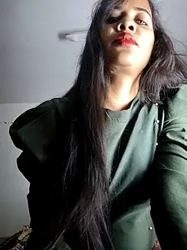 cute radhikaa online show from 02-03-26, 04:21