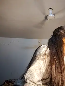 Snapshot of cute_radhikaa chatting on 04-09-26, 07:20 cute radhikaa online show from 04-09-26, 07:20