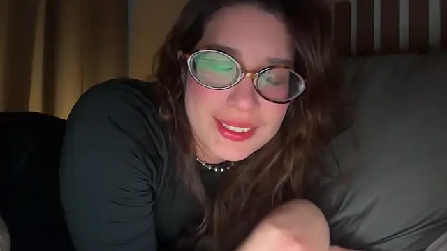 Snapshot of Meowkillah13 chatting on 02-13-26, 11:16 Meowkillah13 online show from 02-13-26, 11:16