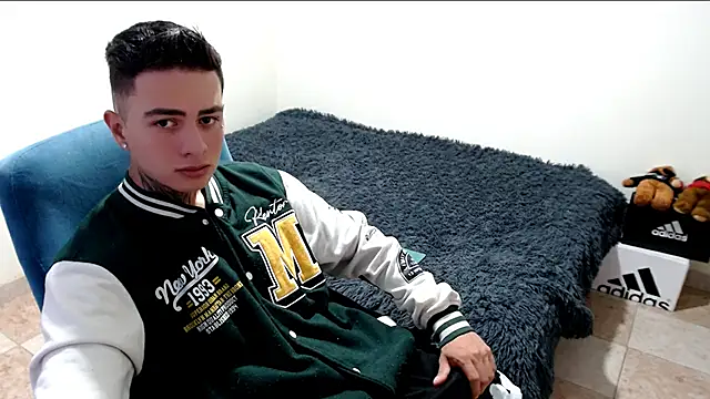 santii ss online show from 10-29-25, 01:43