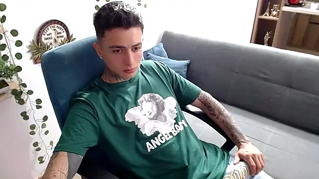 santii ss online show from 03-20-26, 02:23