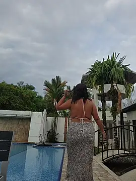Snapshot of Yessica_Lopezz chatting on 05-16-26, 11:31 Yessica Lopezz online show from 05-16-26, 11:31