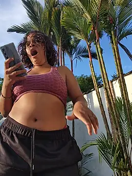 Yessica Lopezz online show from 07-21-26, 11:33