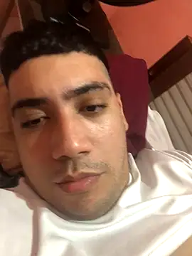 Snapshot of Paulo199117 chatting on 10-14-25, 02:12 Paulo199117 online show from 10-14-25, 02:12