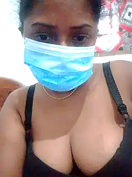 Snapshot of boosypussy chatting on 05-04-26, 12:08 boosypussy online show from 05-04-26, 12:08