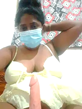 Snapshot of boosypussy chatting on 06-24-26, 02:26 boosypussy online show from 06-24-26, 02:26