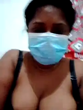 Snapshot of boosypussy chatting on 06-02-26, 02:55 boosypussy online show from 06-02-26, 02:55