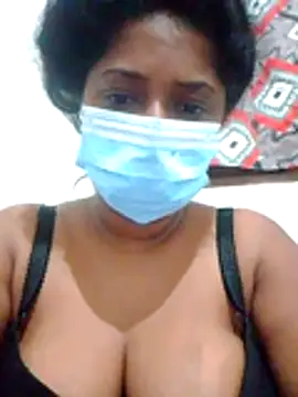 Snapshot of boosypussy chatting on 06-23-26, 11:36 boosypussy online show from 06-23-26, 11:36