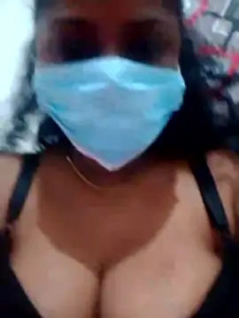 Snapshot of boosypussy chatting on 05-24-26, 10:42 boosypussy online show from 05-24-26, 10:42